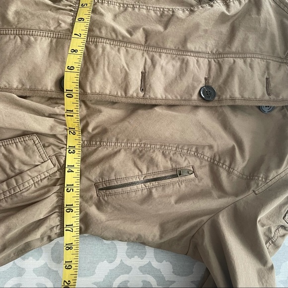 Burberry Brit peplum cargo rain jacket - Picture 15 of 16
